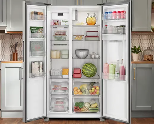 Técnico Frigidaire atendiendo refrigeradoras frigidaire en Guayaquil